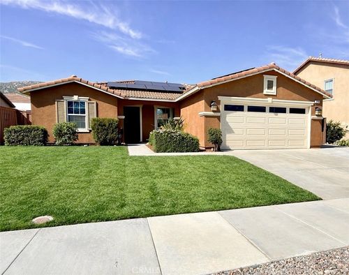 690 Mulberry St, San Jacinto, CA, 92582 | Card Image