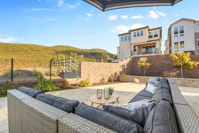 15801 Wenzel Ct, House other with 4 bedrooms, 3 bathrooms and 4 parking in San Diego CA | Image 8