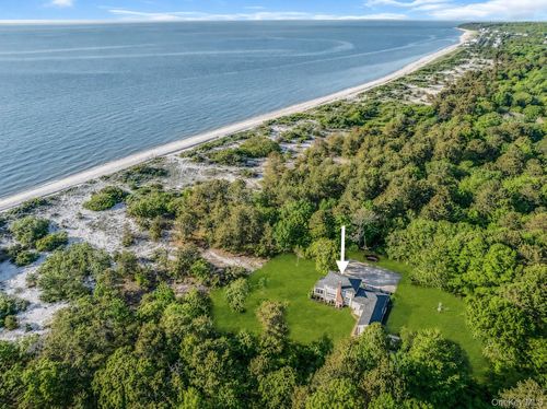 3651 Soundview Ave, Peconic, NY, 11958 | Card Image