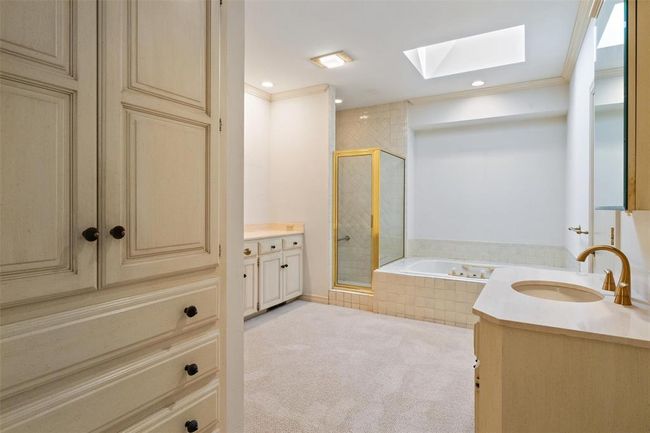 1409 Glenbrook Ter, House other with 3 bedrooms, 4 bathrooms and null parking in Nichols Hills OK | Image 21