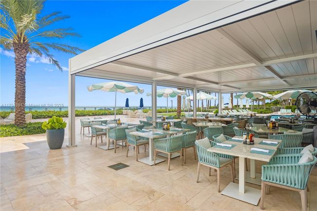 APT-3202 - 16051 Collins Ave, Condo with 2 bedrooms, 3 bathrooms and null parking in Sunny Isles Beach FL | Image 32