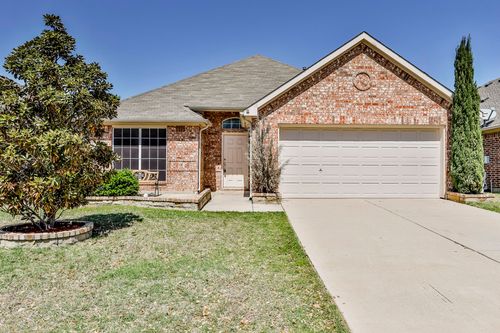 2853 Cascade Cove Dr, Little Elm, TX, 75068-7607 | Card Image
