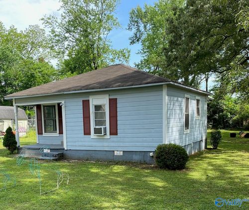 410 Ponroy St, Scottsboro, AL, 35768-3926 | Card Image