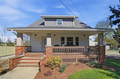 9381-9391-9381 Columbia Rd, Olmsted Falls, OH, 44138-2430 | Card Image