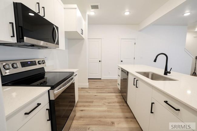 APT-1 - 1163 Lilah, Condo with 3 bedrooms, 3 bathrooms and 2 parking in Rigby ID | Image 6