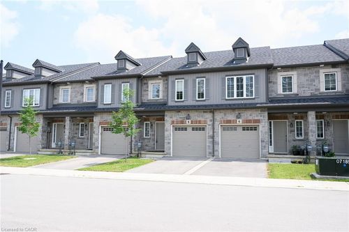8 Cleland Ave, Ancaster, ON, L9K0J9 | Card Image