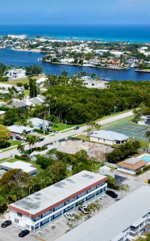 c-637 Ne 6th Ct, Boynton Beach, FL, 33435-3932 | Card Image