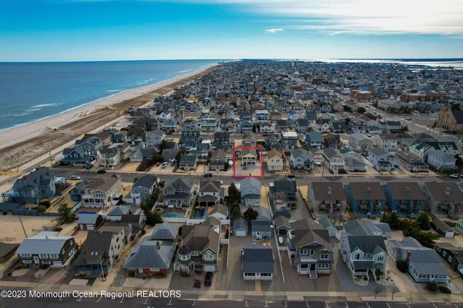 12 Brown Ave, House other with 3 bedrooms, 3 bathrooms and null parking in Lavallette NJ | Image 5