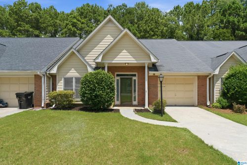 2250 Ascot Ln, Vestavia Hills, AL, 35216-6173 | Card Image