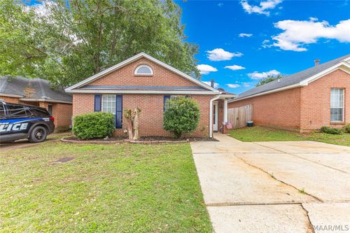 112 Millridge Dr, Millbrook, AL, 36054-1661 | Card Image