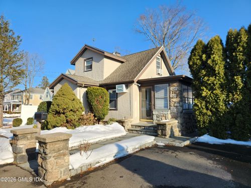 77 Valley Rd, Cos Cob, CT, 06807-2238 | Card Image