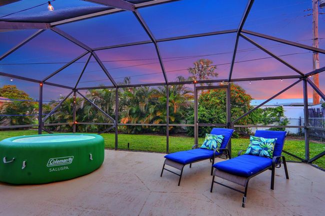 2346 N Wallen Dr, House other with 3 bedrooms, 2 bathrooms and null parking in West Palm Beach FL | Image 9