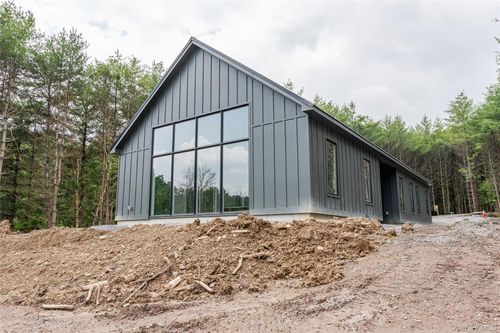 720 Upper Cherrytown Rd, Kerhonkson, NY, 12446-1331 | Card Image