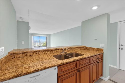 101-2885 Palm Beach Blvd, FORT MYERS, FL, 33916-1574 | Card Image