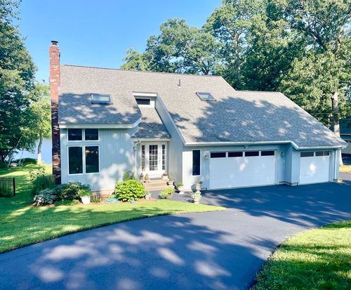 11 Cove Dr, Sturbridge, MA, 01566-1002 | Card Image