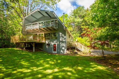 12 Pretty Marsh Rd, Mount Desert, ME, 04660-6109 | Card Image