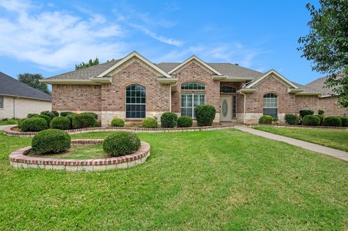 6925 Katherine Ct, Richland Hills, TX, 76118-5726 | Card Image