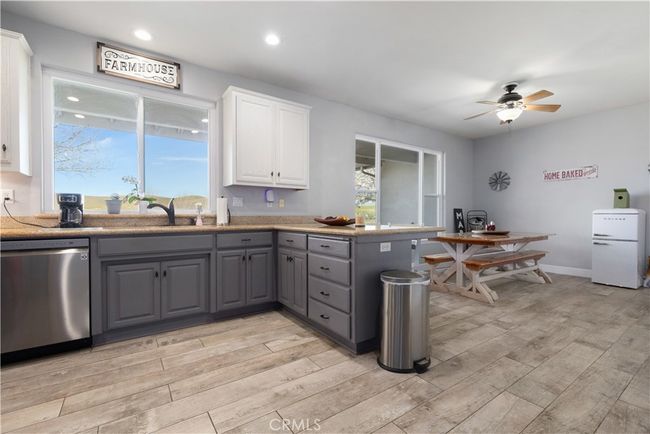 76870 Barker Rd, House other with 4 bedrooms, 3 bathrooms and 3 parking in San Miguel CA | Image 15