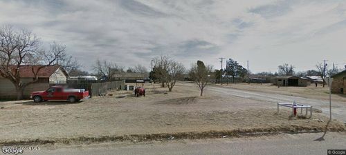 429 S Durham St, Crosbyton, TX, 79322-3115 | Card Image