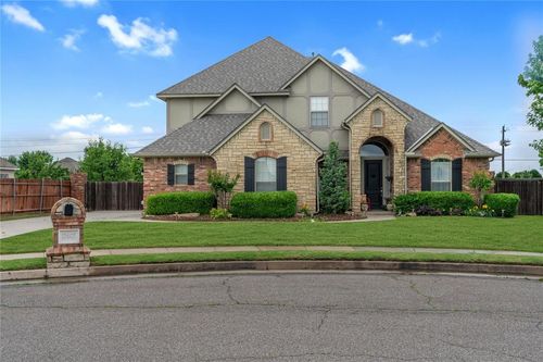 13605 Verona Strada, Oklahoma City, OK, 73170-1454 | Card Image