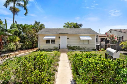 926 S L St, Lake Worth Beach, FL, 33460-5126 | Card Image