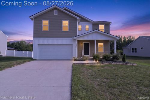 424 Saddlebrook Dr, Linden, MI, 48451-9145 | Card Image
