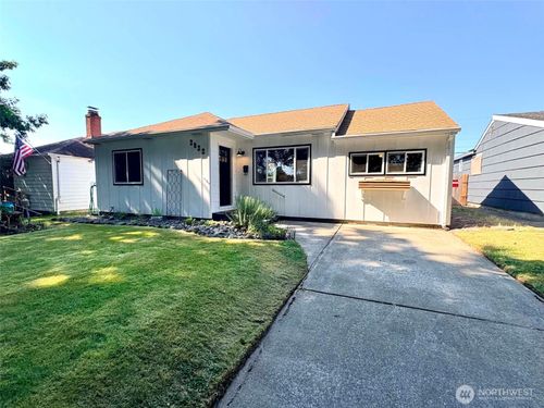 2832 Louisiana St, Longview, WA, 98632-3537 | Card Image