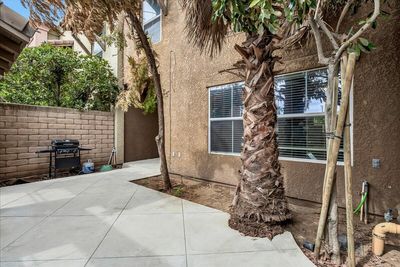 167 W Samoa Street, Townhouse with 3 bedrooms, 2 bathrooms and null parking in Lindsay CA | Image 3