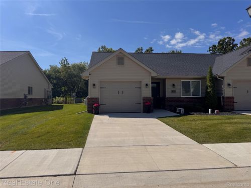 5107 Volterra Dr, Monroe, MI, 48161-4112 | Card Image