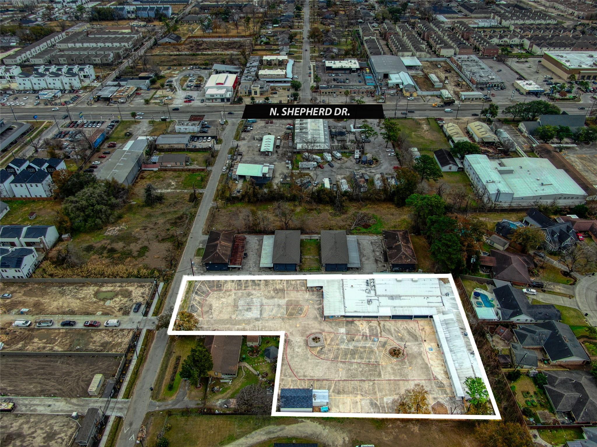 Land in Houston 5