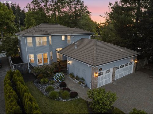 17903 Ridge Lake Dr, Lake Oswego, OR, 97034-7581 | Card Image