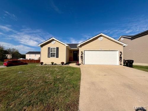 272 Equestrian Drive, Winfield, MO, 63389 | Card Image
