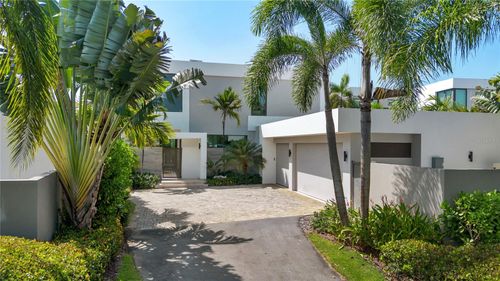 3 The Enclave, Dorado, PR, 00646-2283 | Card Image