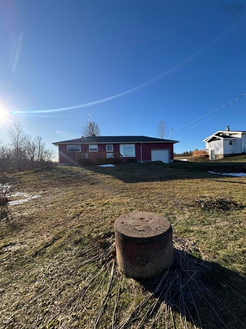 509 English Mountain Rd, Canaan, NS, B4N3V8 | Card Image