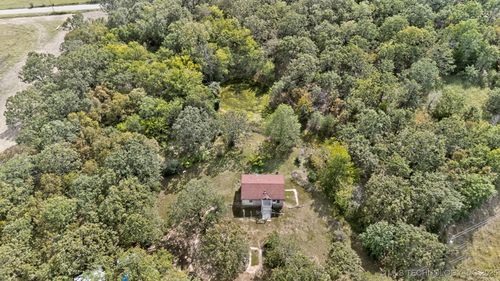 439148 E 60 Rd, Welch, OK, 74369 | Card Image