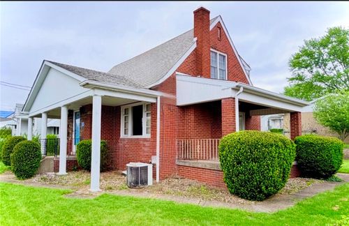 804 Grand Ave, Aliquippa, PA, 15001-1939 | Card Image