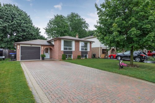 39 Mitchell Ave, Alliston, ON, L9R1C9 | Card Image