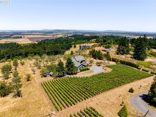 8755 Se Three Trees Ln, Amity, OR, 97101 | Card Image