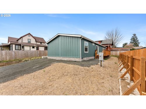 360 E 6th St E, Coquille, OR, 97423 | Card Image