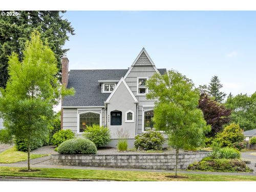 4039 Ne 76th Ave, Portland, OR, 97213-6429 | Card Image