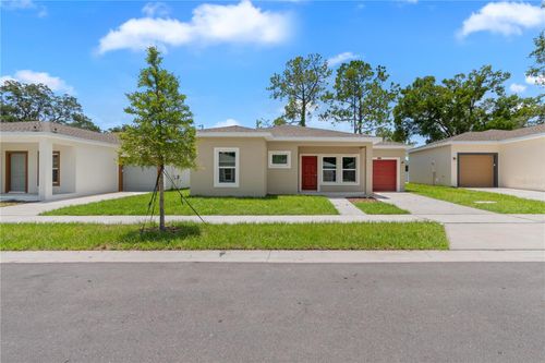 5013 Finders Ct, TAMPA, FL, 33617 | Card Image