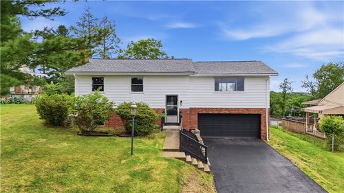 792 Beechland St, Homestead, PA, 15120-2902 | Card Image