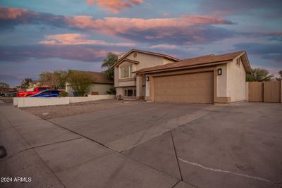 8813 W Sheridan Street, House other with 3 bedrooms, 2 bathrooms and null parking in Phoenix AZ | Image 3