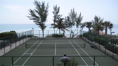 3d-1912 S Ocean Dr, HALLANDALE BEACH, FL, 33009-5955 | Card Image