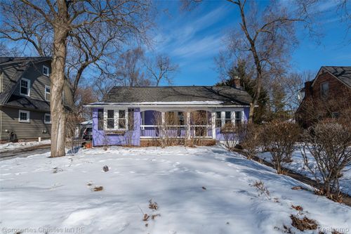 910 W Drayton St, Ferndale, MI, 48220-2766 | Card Image