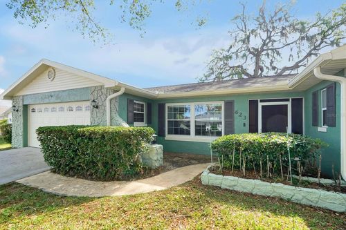 623 Lakespur Ln, ALTAMONTE SPRINGS, FL, 32714-7401 | Card Image