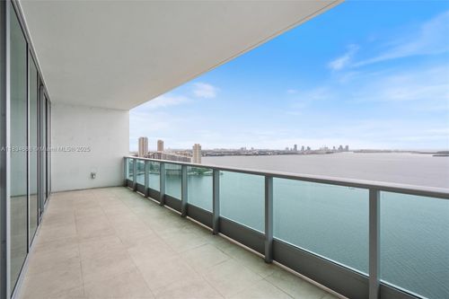 apt-2705-1331 Brickell Bay Dr, Miami, FL, 33131-3683 | Card Image