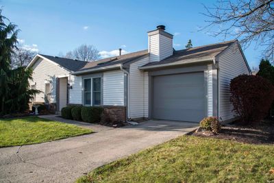 5921 Sawmill Woods Drive, Condo with 2 bedrooms, 1 bathrooms and null parking in Fort Wayne IN | Image 3