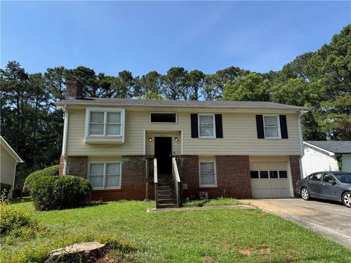 5984 Wellborn Trce, Lithonia, GA, 30058-7937 | Card Image
