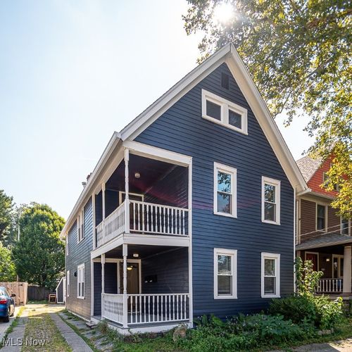 upper-4205 Woodbine Avenue, Cleveland, OH, 44113 | Card Image